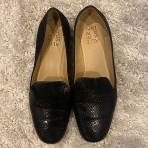 Naturalizer snake flats size 7